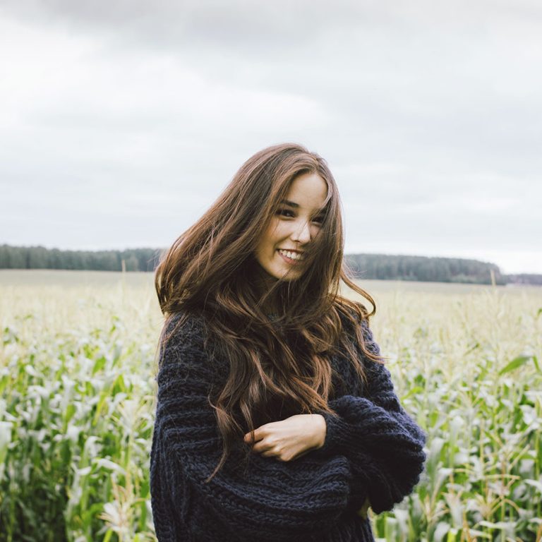 conseils pour ne pas avoir les cheveux électriques en hiver